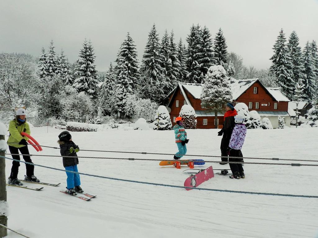 Chalupa U Beranu Hotel Harrachov Exterior photo